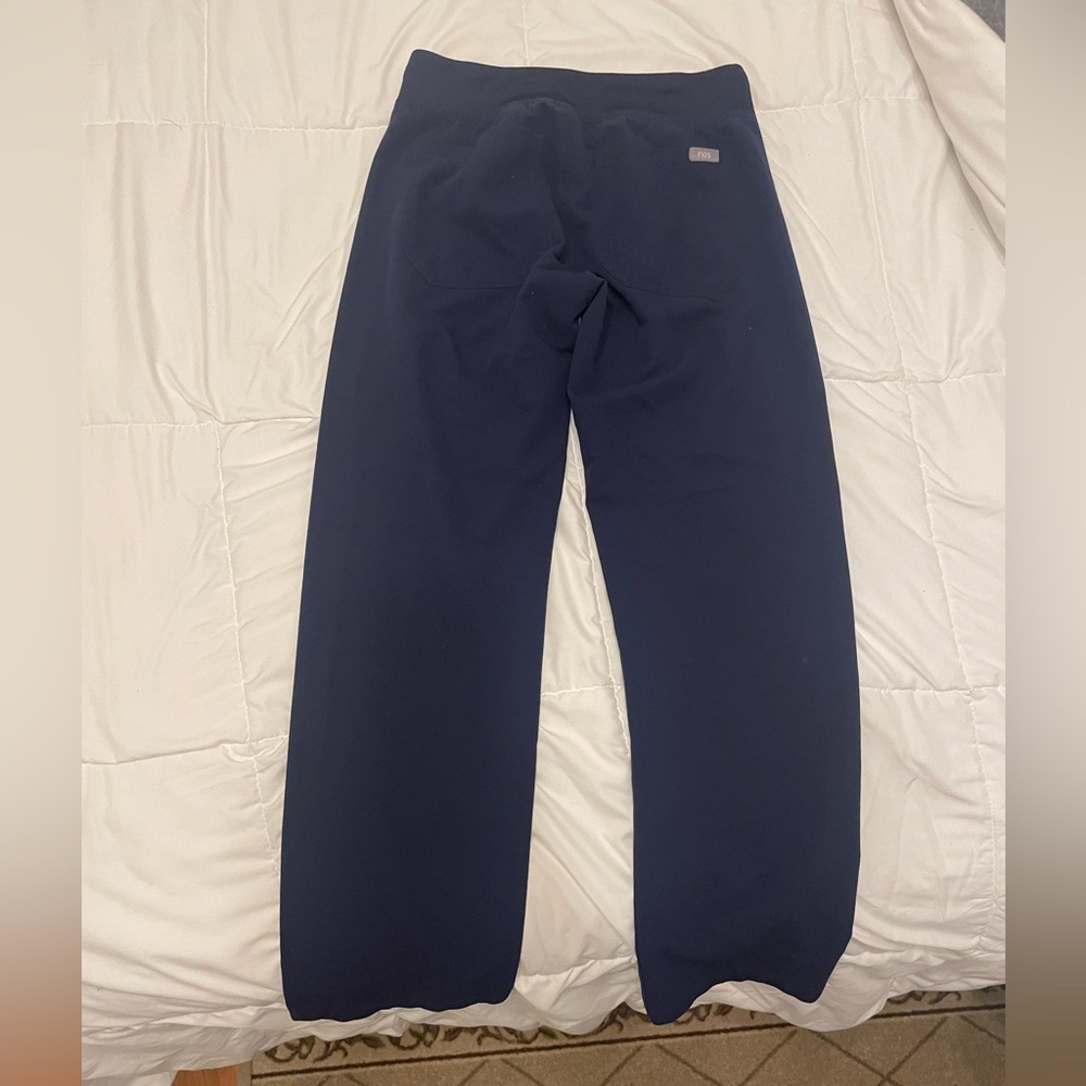 Women’s Figs Scrub Pants